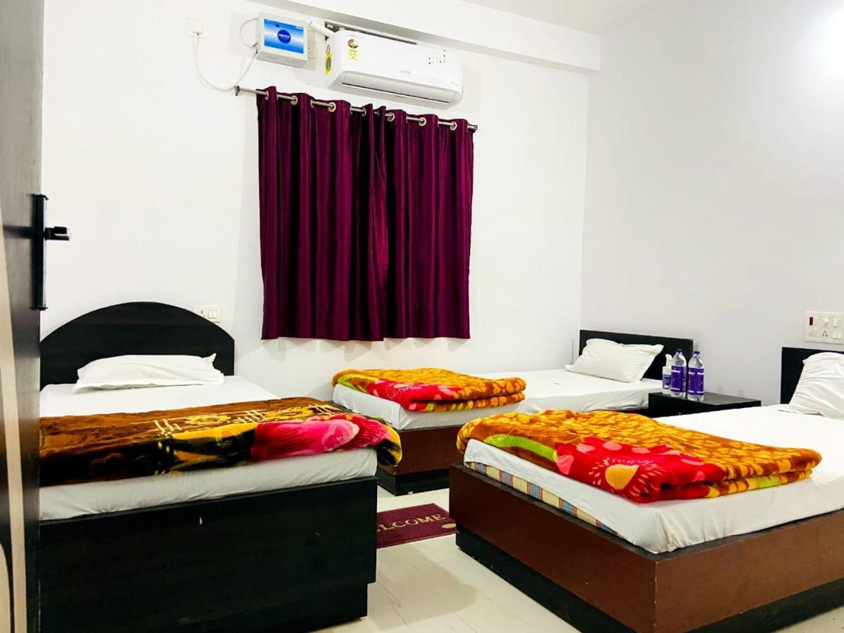 Gaurav Guest House Bodh Gaya Eksteriør bilde